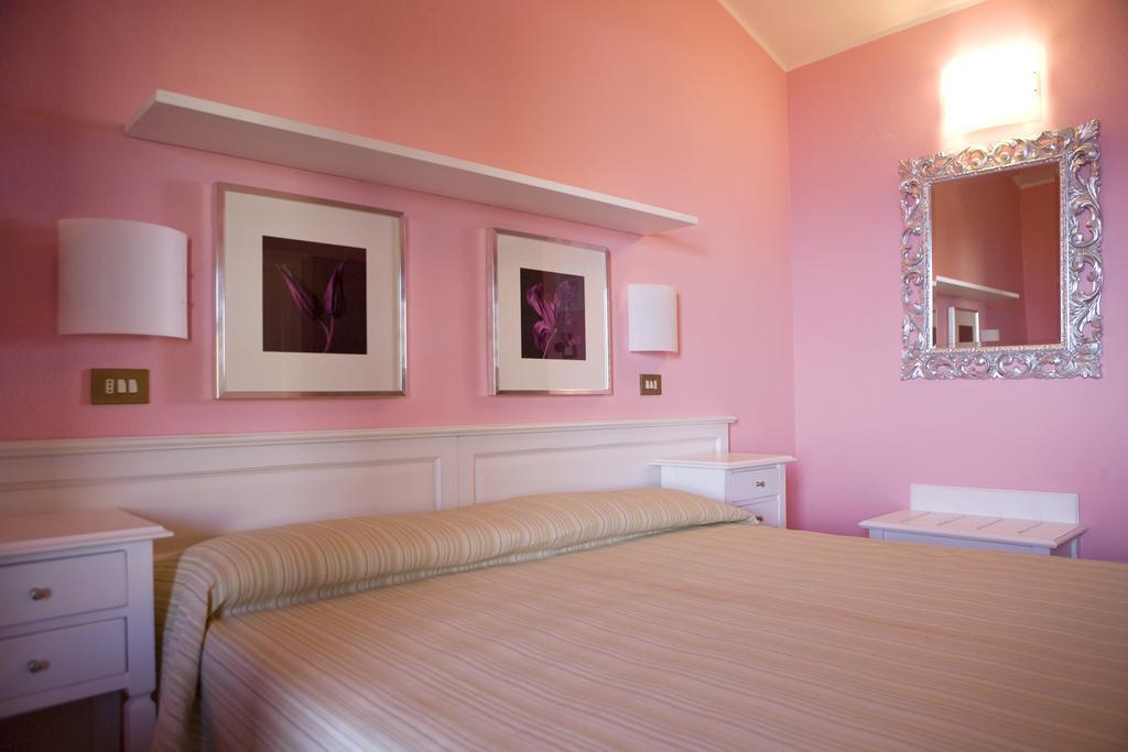 Hotel Barsalini SantʼAndrea Pokoj fotografie